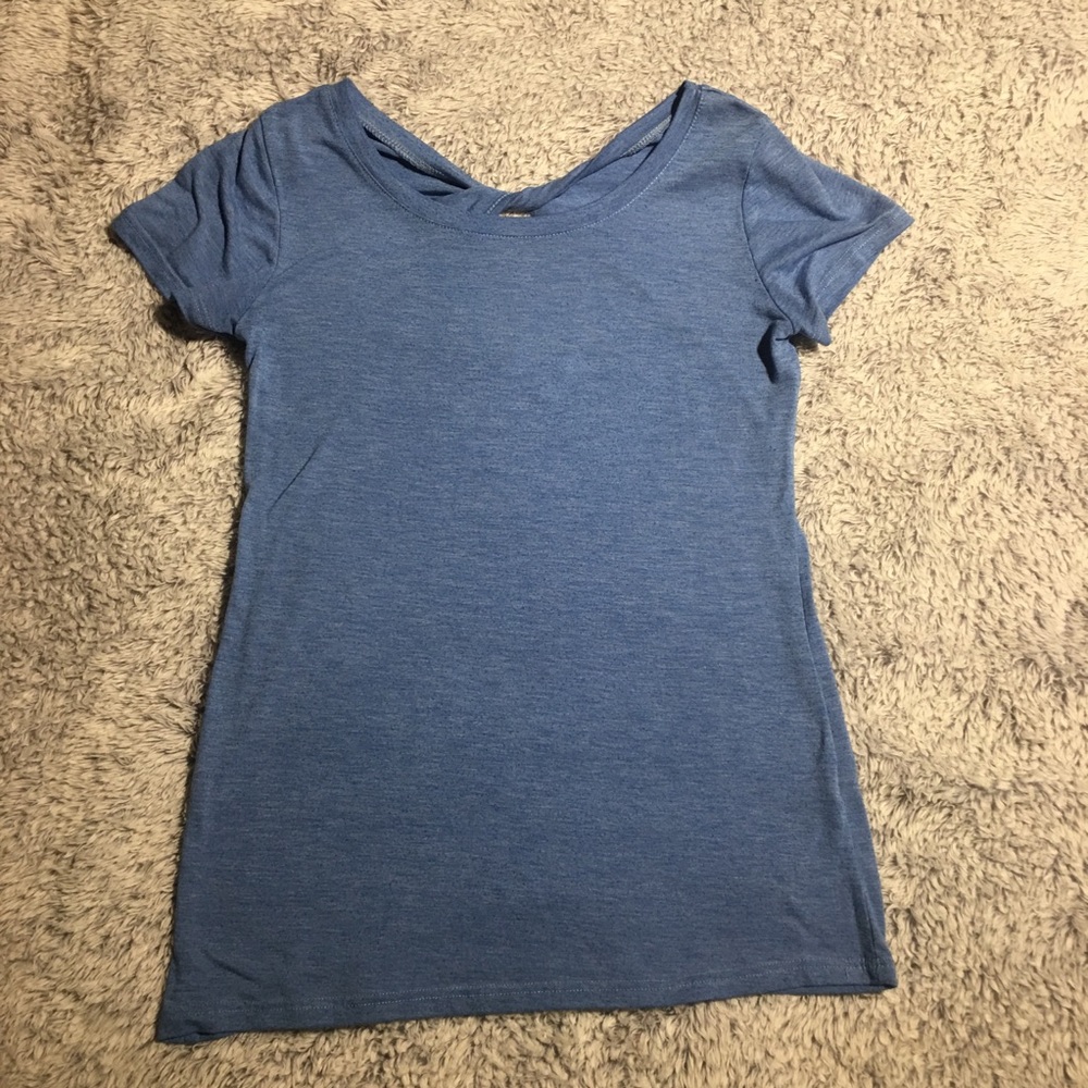 pretty blue t-shirt